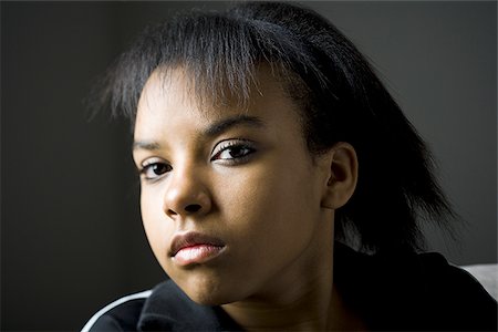 simsearch:640-02773530,k - Portrait of a girl looking away Stock Photo - Premium Royalty-Free, Code: 640-02772241