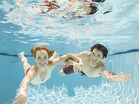 couple underwater Stock Photo - Premium Royalty-Free, Code: 640-02951401