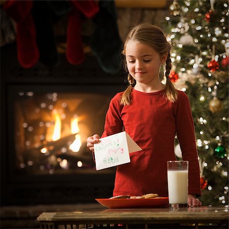simsearch:640-03260410,k - girl leaving out milk and cookies for santa claus Stock Photo - Premium Royalty-Free, Code: 640-02953159