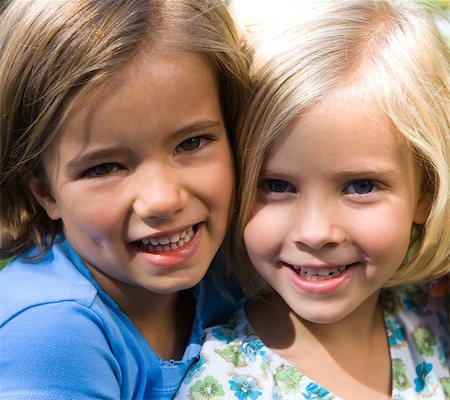 simsearch:640-03263432,k - Two girls outside Stock Photo - Premium Royalty-Free, Code: 640-03259323