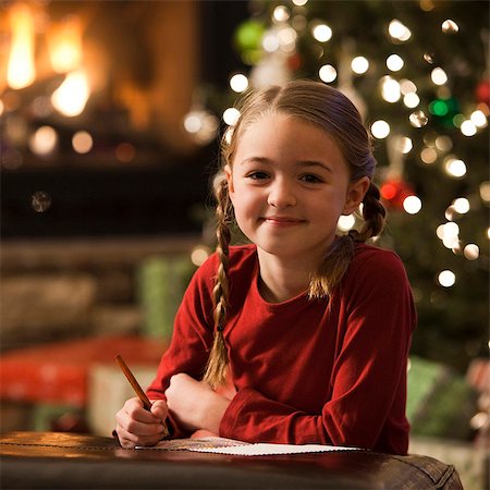 simsearch:640-03260410,k - girl writing a letter to santa claus Stock Photo - Premium Royalty-Free, Code: 640-03260404