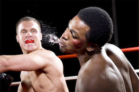 punch - Boxers fighting Stock Photo - Premium Royalty-Free, Code: 640-03263542