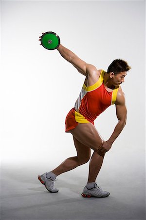 full body cast - a male discus-thrower Stock Photo - Premium Royalty-Free, Code: 642-02005019