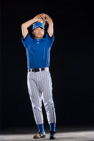 full body cast - a male softball player Stock Photo - Premium Royalty-Free, Code: 642-02005219