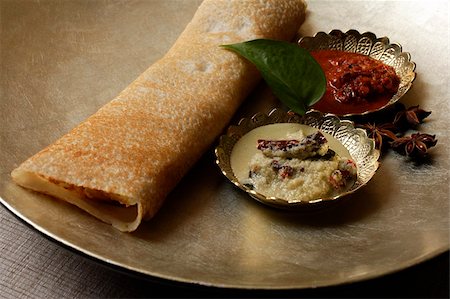 dosai with two curries on silver plate Stock Photo - Premium Royalty-Free, Code: 655-03082821