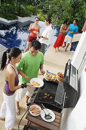 simsearch:6109-06781569,k - Friends at barbeque party Stock Photo - Premium Royalty-Free, Code: 656-01770177