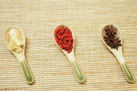Still life of  Chinese soup spoons with spices Stock Photo - Premium Royalty-Free, Code: 656-01772077
