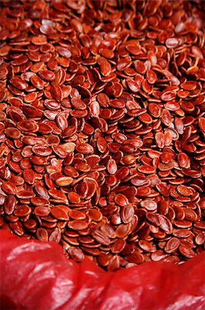 simsearch:656-03241003,k - Still life of red melon seeds at market Stock Photo - Premium Royalty-Free, Code: 656-02660289