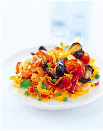 spagnola - Paella with chorizo Fotografie stock - Premium Royalty-Free, Codice: 659-06154582