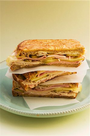Toasted sandwiches with turkey ham Stock Photo - Premium Royalty-Free, Code: 659-06151245
