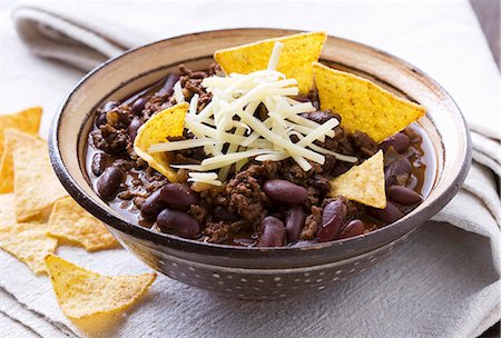 Chili con carne in cup with tortilla chips Stock Photo - Premium Royalty-Free, Code: 659-06151528