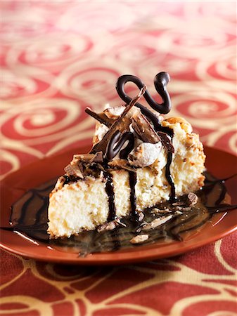 sweet   no people - Slice of Heath Bar Cheesecake Stock Photo - Premium Royalty-Free, Code: 659-06151993