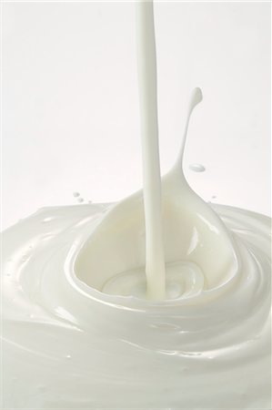 splash - Yogurt being poured Stock Photo - Premium Royalty-Free, Code: 659-06152066