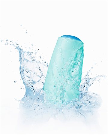 Shower gel in water Stock Photo - Premium Royalty-Free, Code: 659-06184936