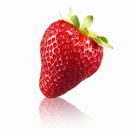 strawberry fruits - A strawberry Stock Photo - Premium Royalty-Free, Code: 659-06185539