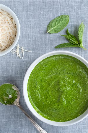 peppermint - Freshly Made Spinach and Mint Pesto in a Bowl; From Above Stock Photo - Premium Royalty-Free, Code: 659-06185938