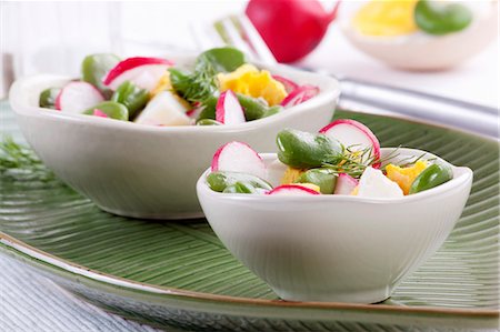 pulse - Bean salad with eggs and radishes Stock Photo - Premium Royalty-Free, Code: 659-06186184