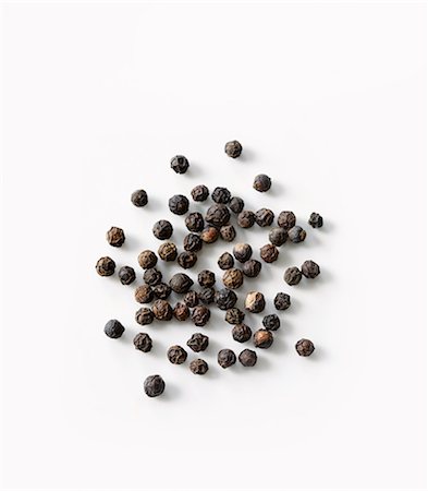 pepper - Black pepper in scoop, close-up Stock Photo - Premium Royalty-Free, Code: 659-06186228