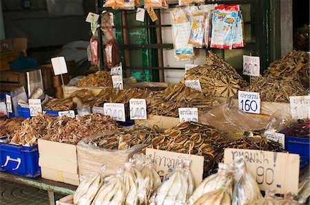 simsearch:841-06444990,k - Dried seafood in a market in Thailand Stock Photo - Premium Royalty-Free, Code: 659-06187519