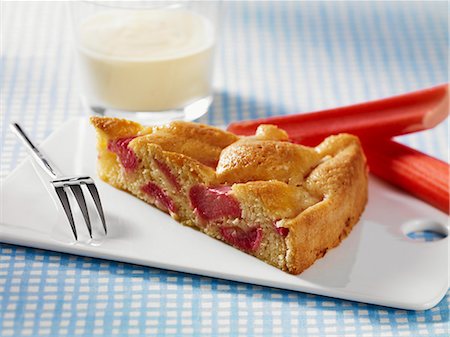 stucco - A piece of rhubarb tart Stock Photo - Premium Royalty-Free, Code: 659-06187868