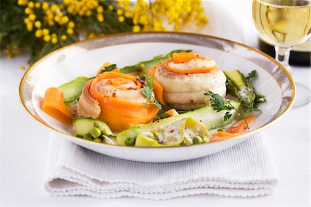 seafood - Sole rolls with spring vegetables Stock Photo - Premium Royalty-Free, Code: 659-06183973