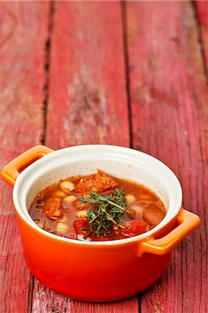 Vegetable stew with chickpeas and sausage Stock Photo - Premium Royalty-Free, Code: 659-06307494