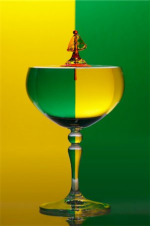 simsearch:659-06186663,k - A wine glass with water drops against a green and yellow background Stock Photo - Premium Royalty-Free, Code: 659-06307498