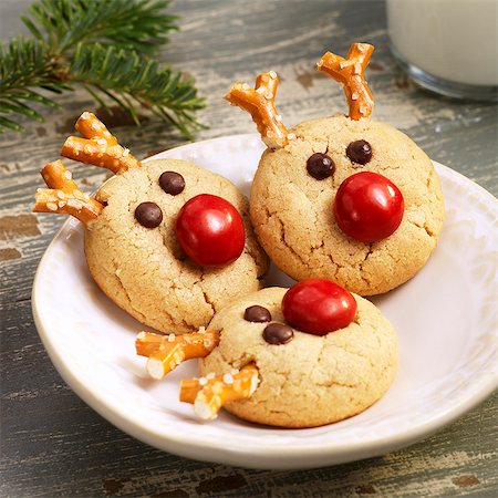 Peanut Butter Reindeer Cookies Foto de stock - Sin royalties Premium, Código: 659-06372932