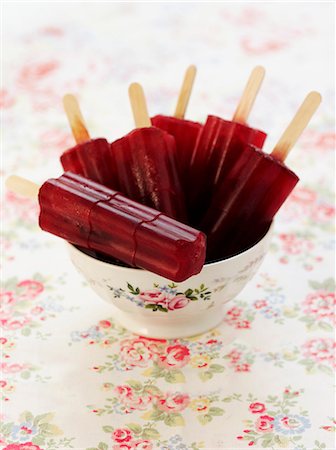 sweets - Homemade lollies Stock Photo - Premium Royalty-Free, Code: 659-06495201