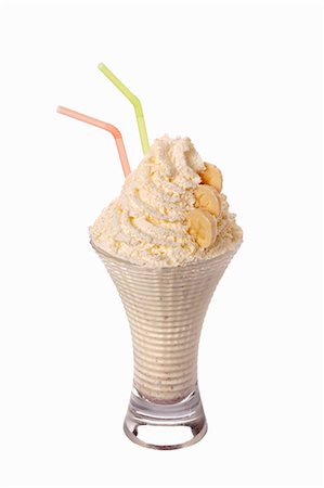 shaking - A banana shake with cream Stock Photo - Premium Royalty-Free, Code: 659-06493951