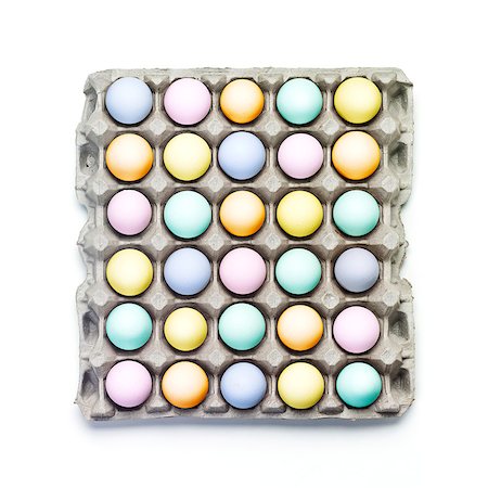 simsearch:659-08419643,k - Many Colored Eggs in a Cardboard Carton; From Above Stock Photo - Premium Royalty-Free, Code: 659-06901172