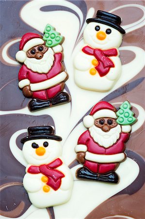 simsearch:659-07069631,k - Chocolate snowmen and Santa Clauses Stock Photo - Premium Royalty-Free, Code: 659-06902192