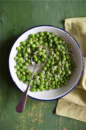 pea - Peas with parmesan Stock Photo - Premium Royalty-Free, Code: 659-06903406