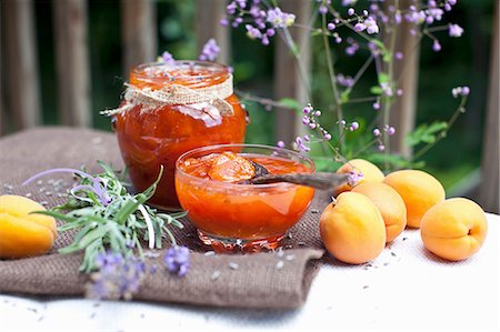 Homemade Apricot Jam with Fresh Apricots and Lavender Stock Photo - Premium Royalty-Free, Code: 659-07028073