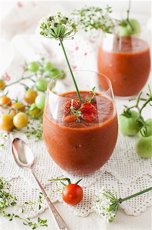 simsearch:659-06373046,k - Gazpacho with Lemon Thyme and Smoked Paprika Stock Photo - Premium Royalty-Free, Code: 659-07068552