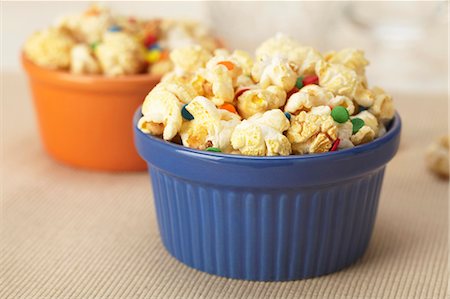 popcorn - Popcorn and Candy in Ramekins Stock Photo - Premium Royalty-Free, Code: 659-07068596