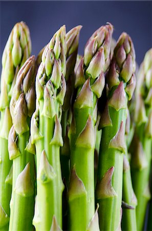 Stalks of green asparagus (close-up) Stock Photo - Premium Royalty-Free, Code: 659-07068873