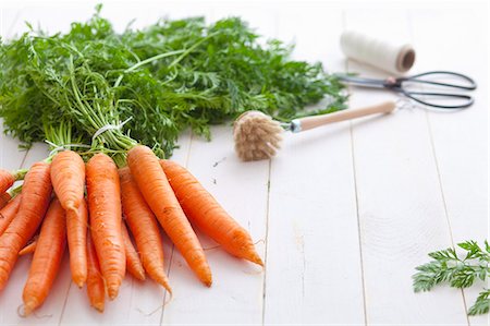 simsearch:659-07609605,k - Carrots bunched together Stock Photo - Premium Royalty-Free, Code: 659-07597081