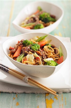 Mie noodles with vegetables and beef (Asia) Stock Photo - Premium Royalty-Free, Code: 659-07597286