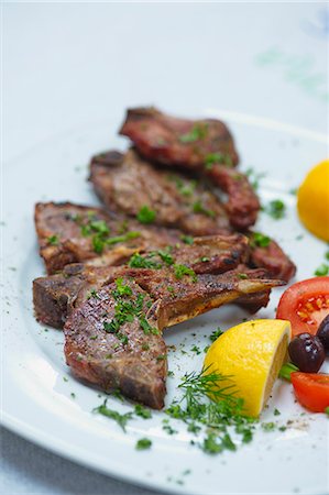 simsearch:659-08148038,k - Barbecued chops with herbs Stock Photo - Premium Royalty-Free, Code: 659-07598430
