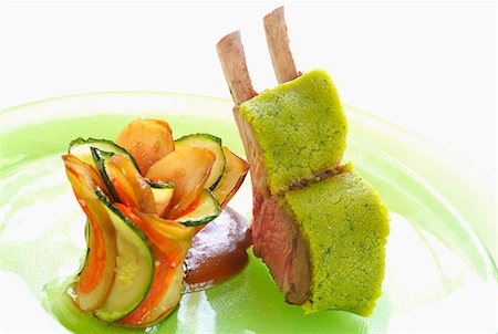 simsearch:659-08148038,k - Lamb chops with a herb crust and vegetables Stock Photo - Premium Royalty-Free, Code: 659-07609625