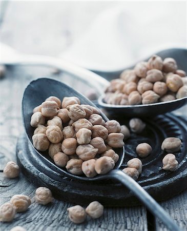 Chick-peas Stock Photo - Premium Royalty-Free, Code: 659-07958358