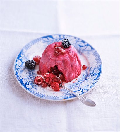 simsearch:659-07069181,k - Summer pudding with berries Stock Photo - Premium Royalty-Free, Code: 659-07958621