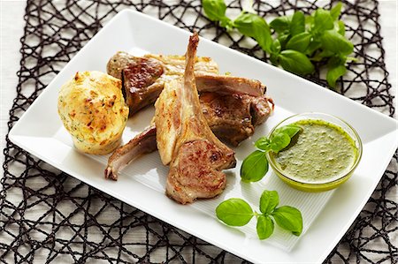 simsearch:659-06186142,k - Lamb chops with a spicy cheese muffin Stock Photo - Premium Royalty-Free, Code: 659-08419579