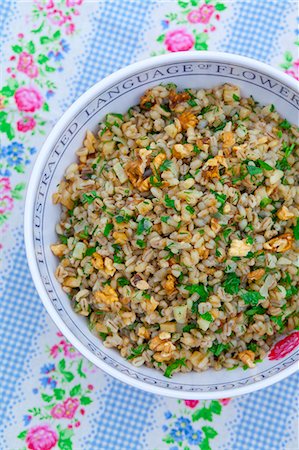 simsearch:659-07739811,k - Pearl barley salad with walnuts for a picnic (see from above) Stock Photo - Premium Royalty-Free, Code: 659-08896177