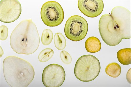 simsearch:659-07610418,k - Various fruit slices (seen from above) Stock Photo - Premium Royalty-Free, Code: 659-08940066