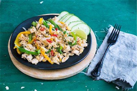 simsearch:659-08940768,k - Fried rice with chicken and vegetables Stock Photo - Premium Royalty-Free, Code: 659-09125410