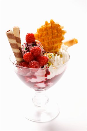 sprinkles - Sundae with raspberry ice cream, cream, wafers & sprinkles Stock Photo - Premium Royalty-Free, Code: 659-01844172
