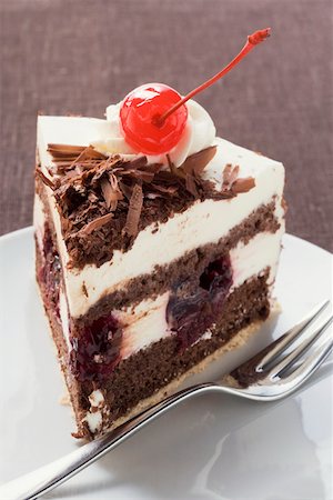 simsearch:659-01848790,k - Piece of Black Forest gateau with cherry Stock Photo - Premium Royalty-Free, Code: 659-01846283