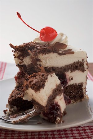 simsearch:659-01848790,k - Piece of Black Forest gateau with cherry Stock Photo - Premium Royalty-Free, Code: 659-01846291